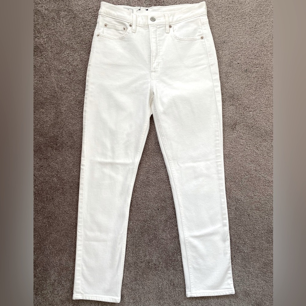 Gap High Rise Cigarette Jeans- White- Size 27/4R